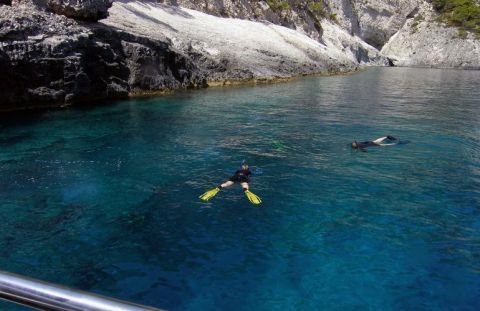 Snorkeling Tours in Zakynthos 1