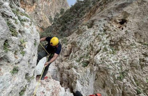Canyoning activities in Chania 3