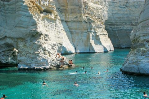 Around Milos tour by boat 2