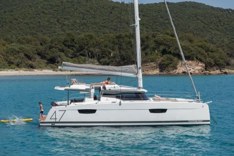 Catamaran cruise with 3 course meal and transfers 2