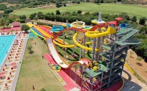 Acqua Plus Water Park Admission with Optional Transfer 2