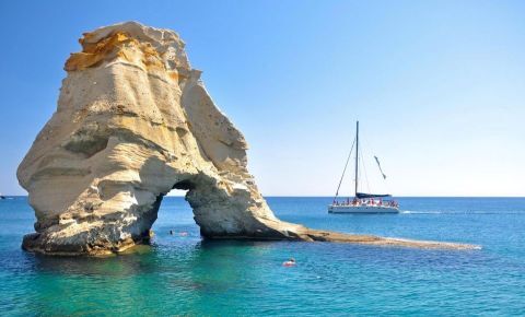 Milos and Poliegos Island Cruise with Lunch 2
