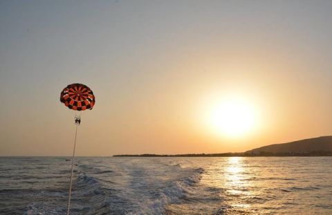 Parasailing 2