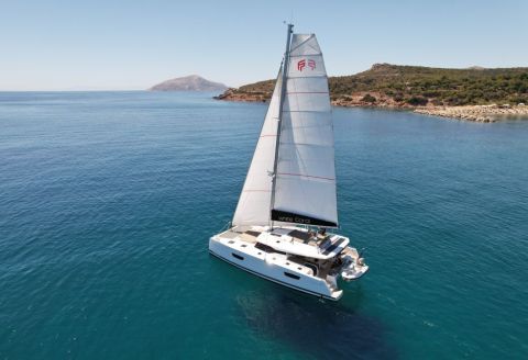 Catamaran cruise with 3 course meal and transfers 3